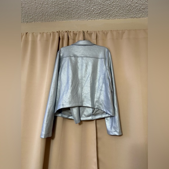 NWT, Juicy Couture jacket in Diamond Ice, XXL - Picture 8 of 8